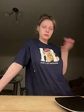 MaryHiggins online show from February 14, 7:23 pm