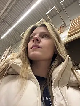 MaryHiggins online show from April 7, 1:22 pm