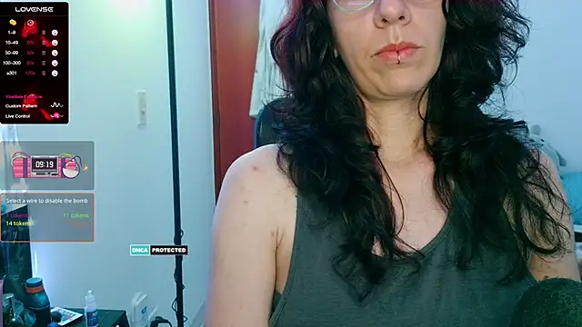 thecherry Paulette online show from January 17, 2:38 am