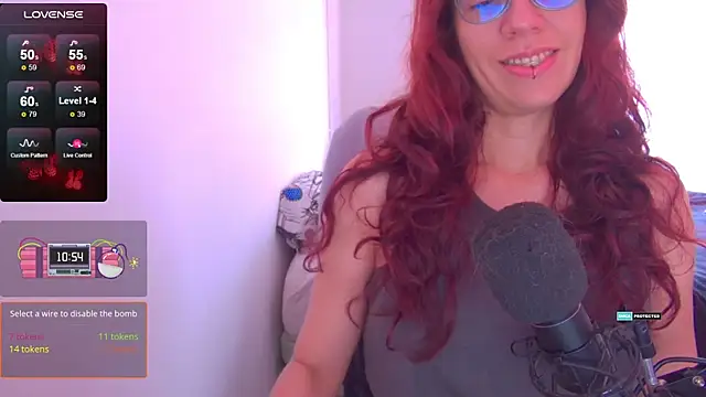 thecherry Paulette online show from August 5, 4:10 pm