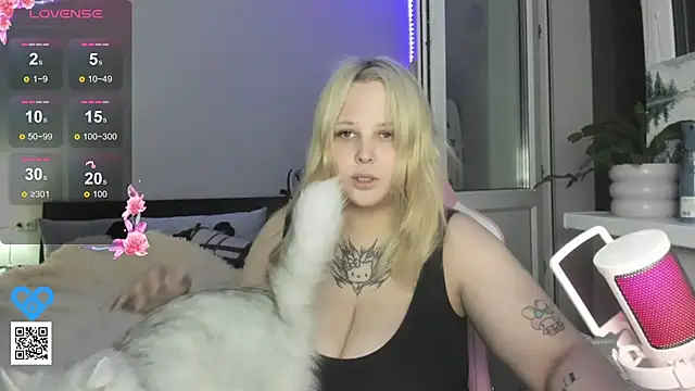 B Ratz online show from September 14, 8:52 pm