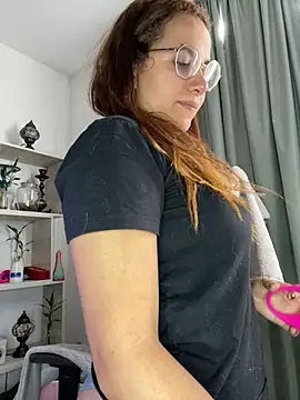 Snapshot of Emma_Wish chatting on January 24, 3:34 pm Emma Wish online show from January 24, 3:34 pm