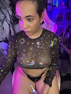 Snapshot of Emma_Wish chatting on October 20, 4:29 pm Emma Wish online show from October 20, 4:29 pm