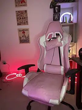 Emma Wish online show from November 20, 9:58 pm