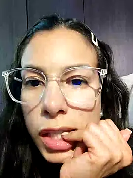 Angelinalombardi  online show from March 15, 3:40 am