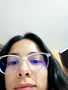 Snapshot of Angelinalombardi_ chatting on November 7, 1:16 am Angelinalombardi online show from November 7, 1:16 am