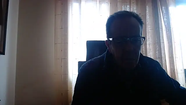 Snapshot of TonyComa chatting on February 9, 1:48 pm TonyComa online show from February 9, 1:48 pm
