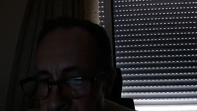 Snapshot of TonyComa chatting on July 9, 11:25 am TonyComa online show from July 9, 11:25 am