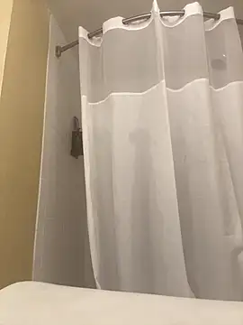 tiffanimonroe online show from October 31, 9:05 pm