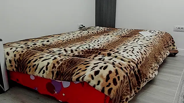 sexxymuscles4u online show from February 23, 12:37 pm