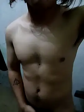 Snapshot of Isaac2306 chatting on November 15, 7:38 am Isaac2306 online show from November 15, 7:38 am