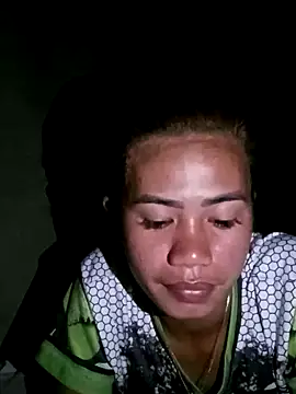 Snapshot of Cutie_body11 chatting on December 7, 11:18 am Cutie body11 online show from December 7, 11:18 am