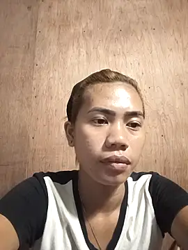 Snapshot of Cutie_body11 chatting on December 13, 12:50 pm Cutie body11 online show from December 13, 12:50 pm