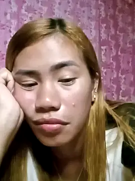 Snapshot of Cutie_body11 chatting on December 26, 11:10 am Cutie body11 online show from December 26, 11:10 am