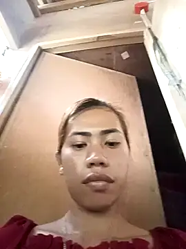 Snapshot of Cutie_body11 chatting on February 8, 2:47 am Cutie body11 online show from February 8, 2:47 am