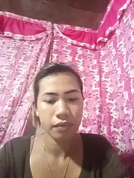 Snapshot of Cutie_body11 chatting on February 25, 10:18 pm Cutie body11 online show from February 25, 10:18 pm