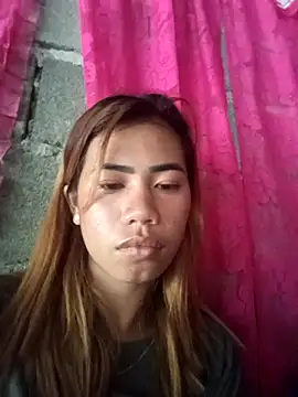 Snapshot of Cutie_body11 chatting on March 5, 10:21 pm Cutie body11 online show from March 5, 10:21 pm