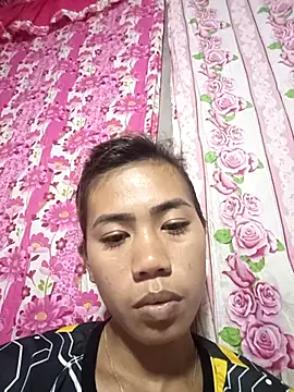 Snapshot of Cutie_body11 chatting on March 12, 12:26 pm Cutie body11 online show from March 12, 12:26 pm