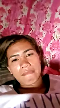 Snapshot of Cutie_body11 chatting on March 18, 2:36 am Cutie body11 online show from March 18, 2:36 am