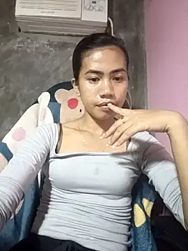 Snapshot of Cutie_body11 chatting on October 9, 12:25 pm Cutie body11 online show from October 9, 12:25 pm