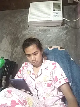 Snapshot of Cutie_body11 chatting on October 10, 4:33 am Cutie body11 online show from October 10, 4:33 am