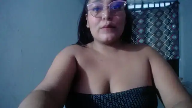 sirena 15 online show from April 20, 10:11 pm