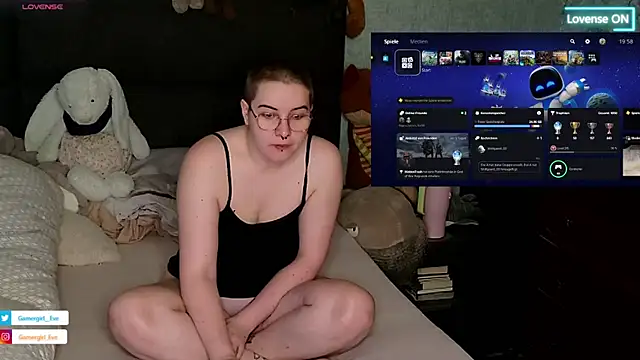 GamerGirl Eve online show from March 6, 6:59 pm