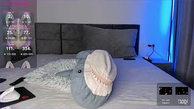 Snapshot of Diamond_D_ chatting on March 16, 9:05 pm Diamond D  online show from March 16, 9:05 pm