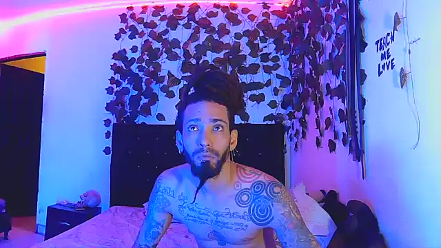 caribbeanlover1 online show from February 9, 1:53 am