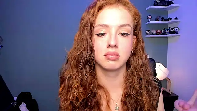 Snapshot of Cassandra_Caiin chatting on January 5, 1:56 am Cassandra Caiin online show from January 5, 1:56 am