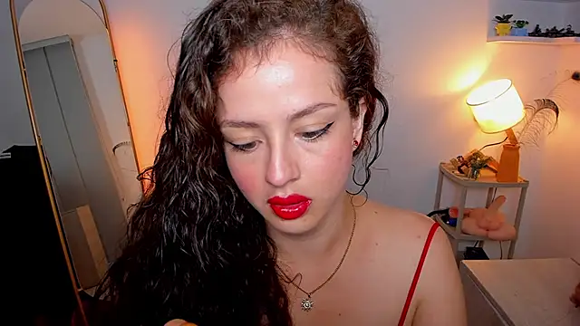 Snapshot of Cassandra_Caiin chatting on October 26, 10:43 am Cassandra Caiin online show from October 26, 10:43 am