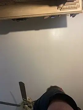 smokeymt420 online show from December 8, 4:28 pm