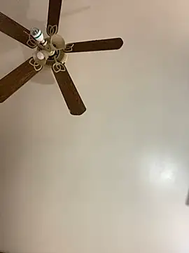 smokeymt420 online show from March 9, 5:28 pm