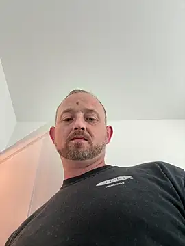 smokeymt420 online show from September 18, 8:11 pm