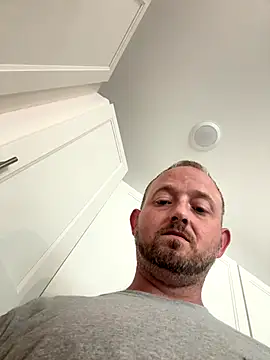 smokeymt420 online show from September 21, 5:47 pm