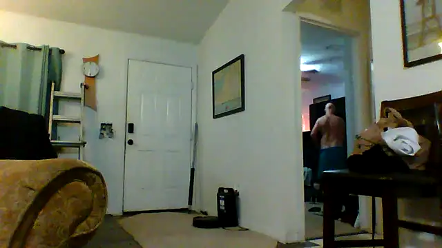 Snapshot of Yankeedave420 chatting on December 31, 10:58 am Yankeedave420 online show from December 31, 10:58 am