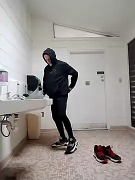 Snapshot of Yankeedave420 chatting on January 22, 3:51 pm Yankeedave420 online show from January 22, 3:51 pm