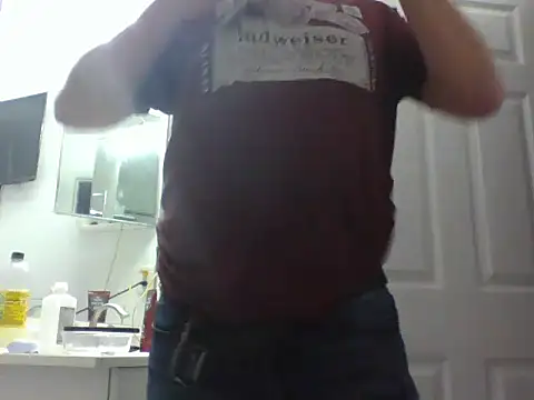 Snapshot of Yankeedave420 chatting on January 31, 4:59 pm Yankeedave420 online show from January 31, 4:59 pm