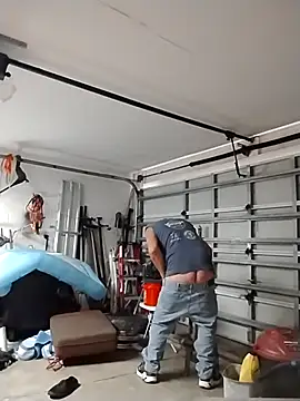 Snapshot of Yankeedave420 chatting on September 22, 1:35 pm Yankeedave420 online show from September 22, 1:35 pm