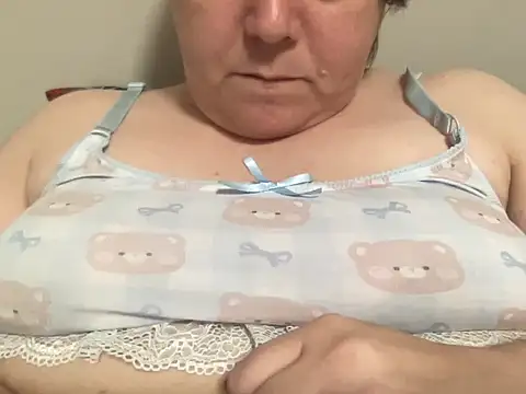 ParisNova online show from December 14, 1:50 am