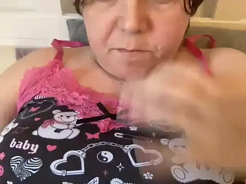 ParisNova online show from December 31, 5:29 pm