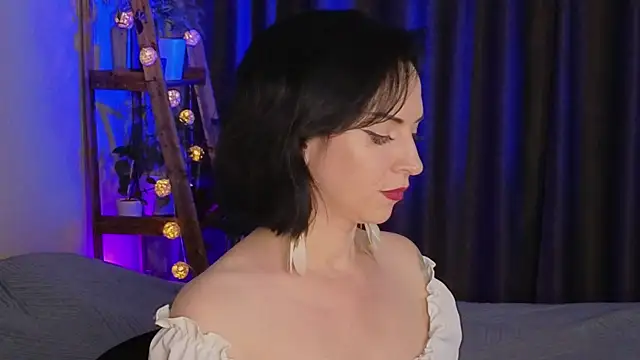 Snapshot of lily_conor chatting on July 28, 11:50 am lily conor online show from July 28, 11:50 am