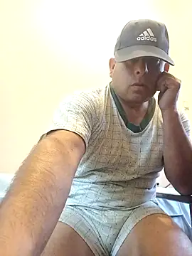 chicoguapo8 online show from December 4, 12:03 pm