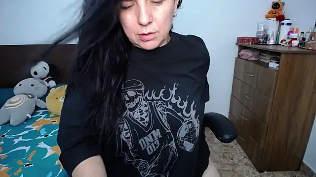 Snapshot of alexa_milsf chatting on April 26, 2:20 am alexa milsf online show from April 26, 2:20 am