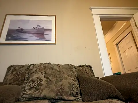 Snapshot of Makeyoucumallover chatting on September 9, 6:24 am Makeyoucumallover online show from September 9, 6:24 am