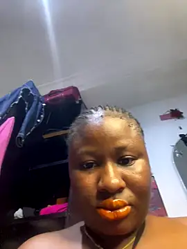 Snapshot of catty3232 chatting on October 28, 6:21 pm catty3232 online show from October 28, 6:21 pm