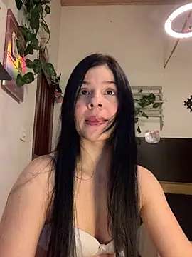 Estefani 32 online show from February 23, 12:52 am