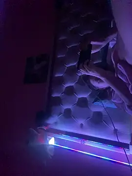 Flossy Vettie online show from March 8, 4:39 pm