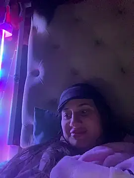 Flossy Vettie online show from March 12, 11:01 pm