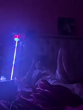 Flossy Vettie online show from September 10, 5:35 pm